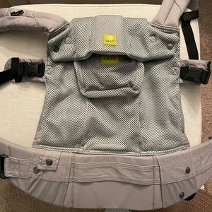 LÍLLÉbaby Complete Airflow Ergonomic 6-in-1 Baby Carrier Newborn to Toddler NWOT